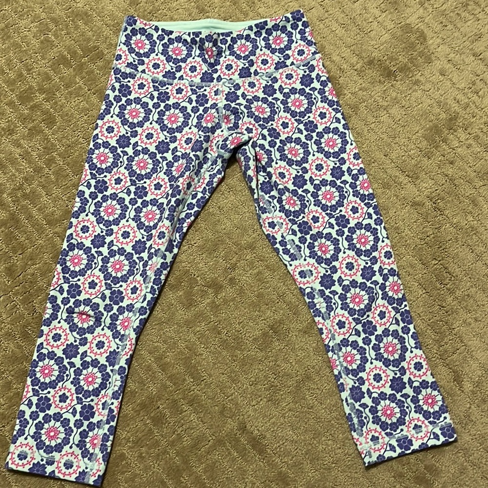 Lululemon capri pants